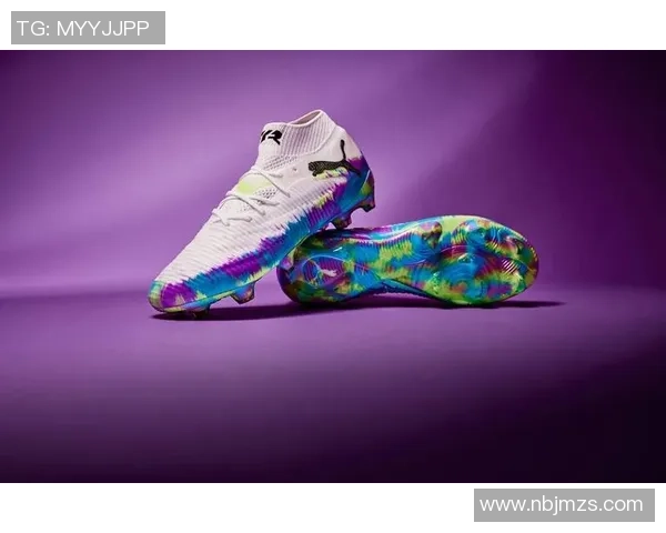 足球鞋袋球星图案设计大汇总 多款经典图案与球星风采全解析